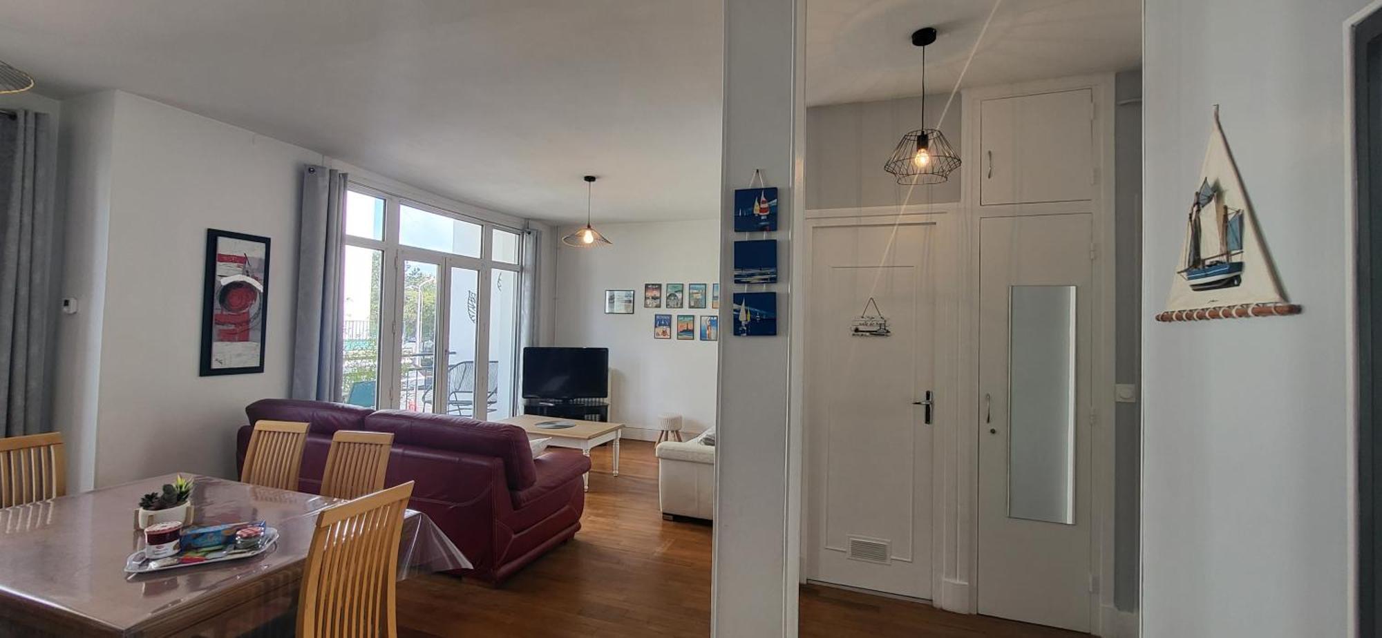 Maison De Ville Plein Centre, 3 Etoiles, A 200M De La Plage, Parking Prive, Wifi Royan Esterno foto