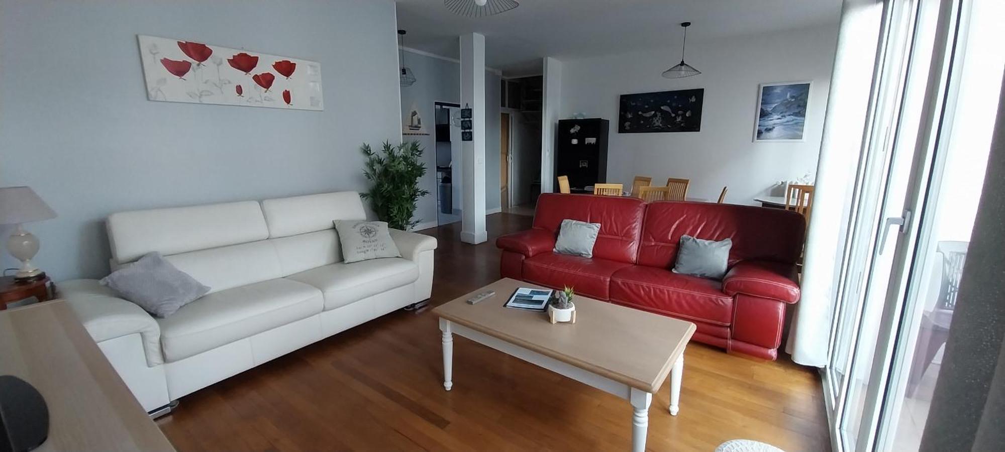 Maison De Ville Plein Centre, 3 Etoiles, A 200M De La Plage, Parking Prive, Wifi Royan Esterno foto